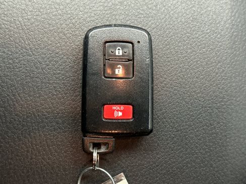 Used 2023 Toyota Tacoma TRD Off-Road AWD/4WD image 22