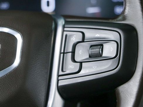 Used 2023 GMC Yukon SLT AWD/4WD image 15