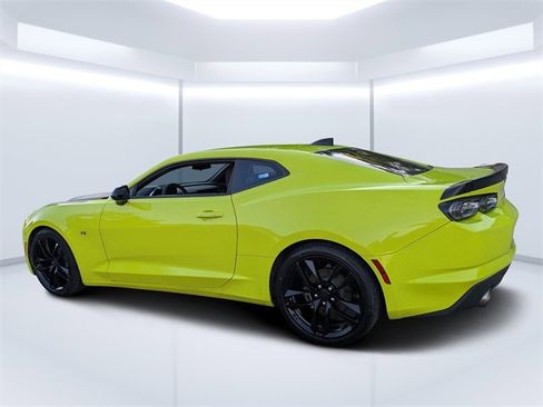 Used 2021 Chevrolet Camaro LT w/ 1LE Track Performance Package image 5