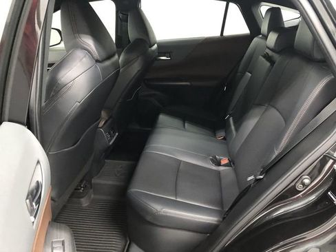 Used 2021 Toyota Venza Limited w/ Advanced Technology Package image 27