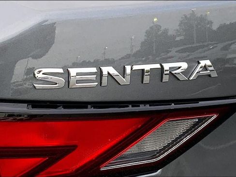 Used 2025 Nissan Sentra SV w/ Trunk Package FWD image 26