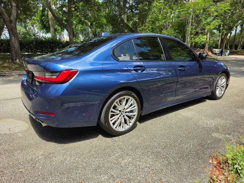 Used 2023 BMW 330i Sedan w/ Premium Package RWD image 8