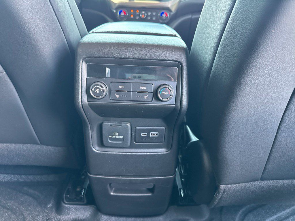 Used 2023 GMC Acadia Denali w/ Black Diamond Edition FWD image 22