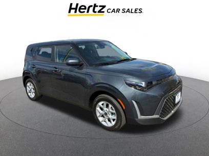 Used 2025 Kia Soul LX w/ LX Technology Package