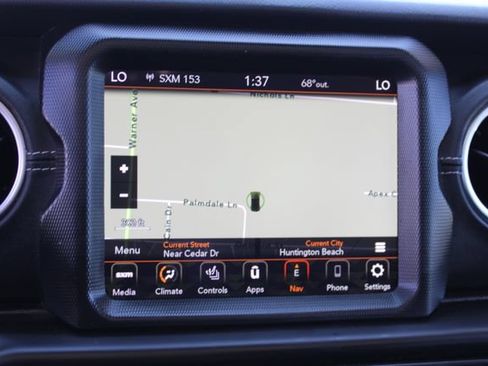 Used 2023 Jeep Wrangler Unlimited Sahara w/ Cold Weather Group AWD/4WD image 30
