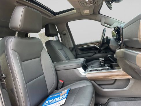 Certified 2022 Chevrolet Silverado 1500 LT Trail Boss w/ LT Trail Boss Premium Package AWD/4WD image 11