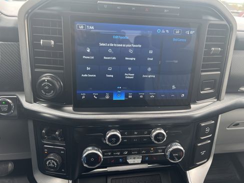 Used 2023 Ford F150 Limited image 21
