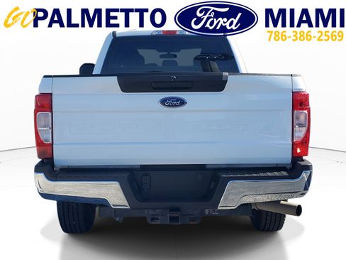 Used 2022 Ford F250 XL w/ Power Equipment Group image 5