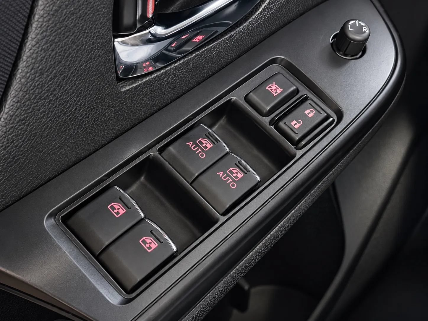 Used 2019 Subaru WRX AWD/4WD image 35