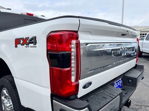 New 2025 Ford F350 King Ranch w/ Chrome Package image 39