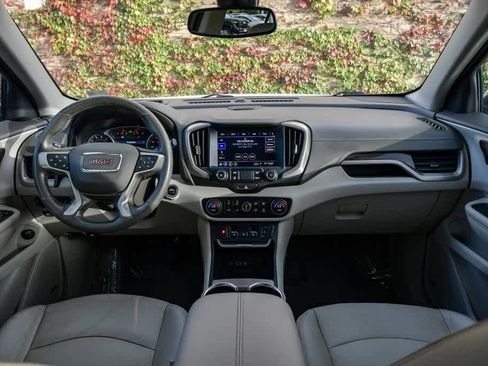 Used 2020 GMC Terrain Denali w/ Denali Premium Package image 14