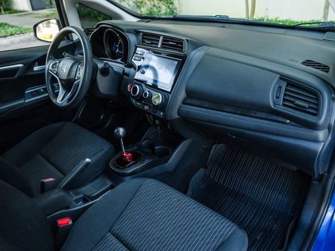 Used 2018 Honda Fit EX image 22