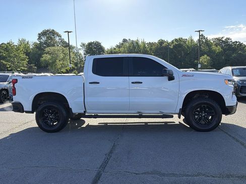 Used 2024 Chevrolet Silverado 1500 LT Trail Boss w/ Protection Package AWD/4WD image 6