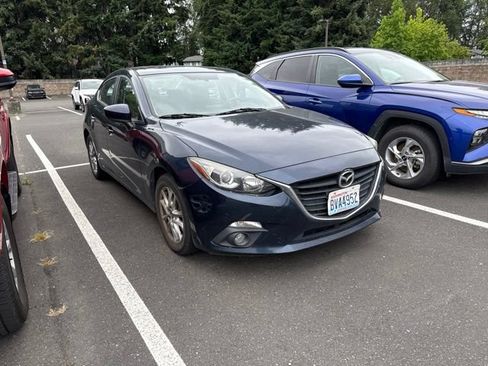 Used 2016 MAZDA MAZDA3 i Touring FWD image 2