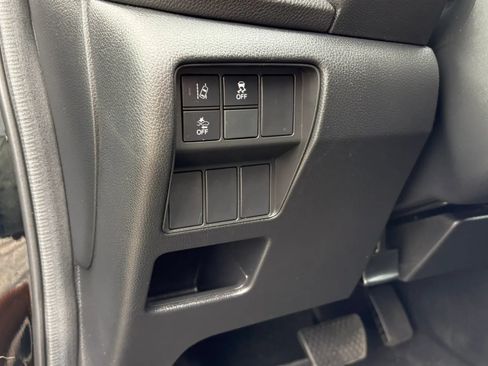 Used 2017 Honda CR-V EX image 17