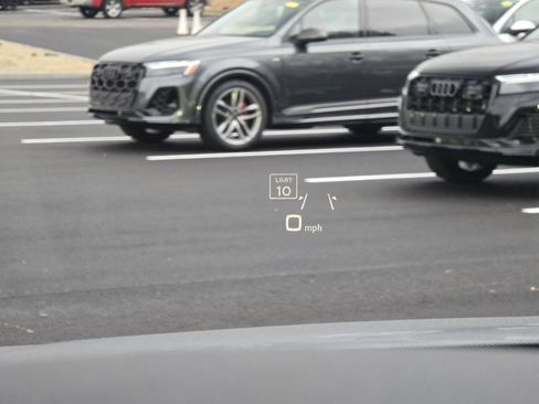 Used 2023 Audi Q5 2.0T Prestige w/ Prestige Package image 24