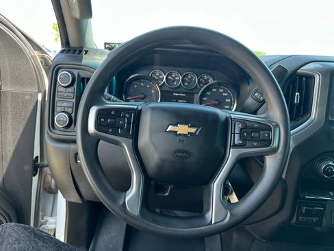 Used 2023 Chevrolet Silverado 2500 Custom w/ Custom Value Package AWD/4WD image 39