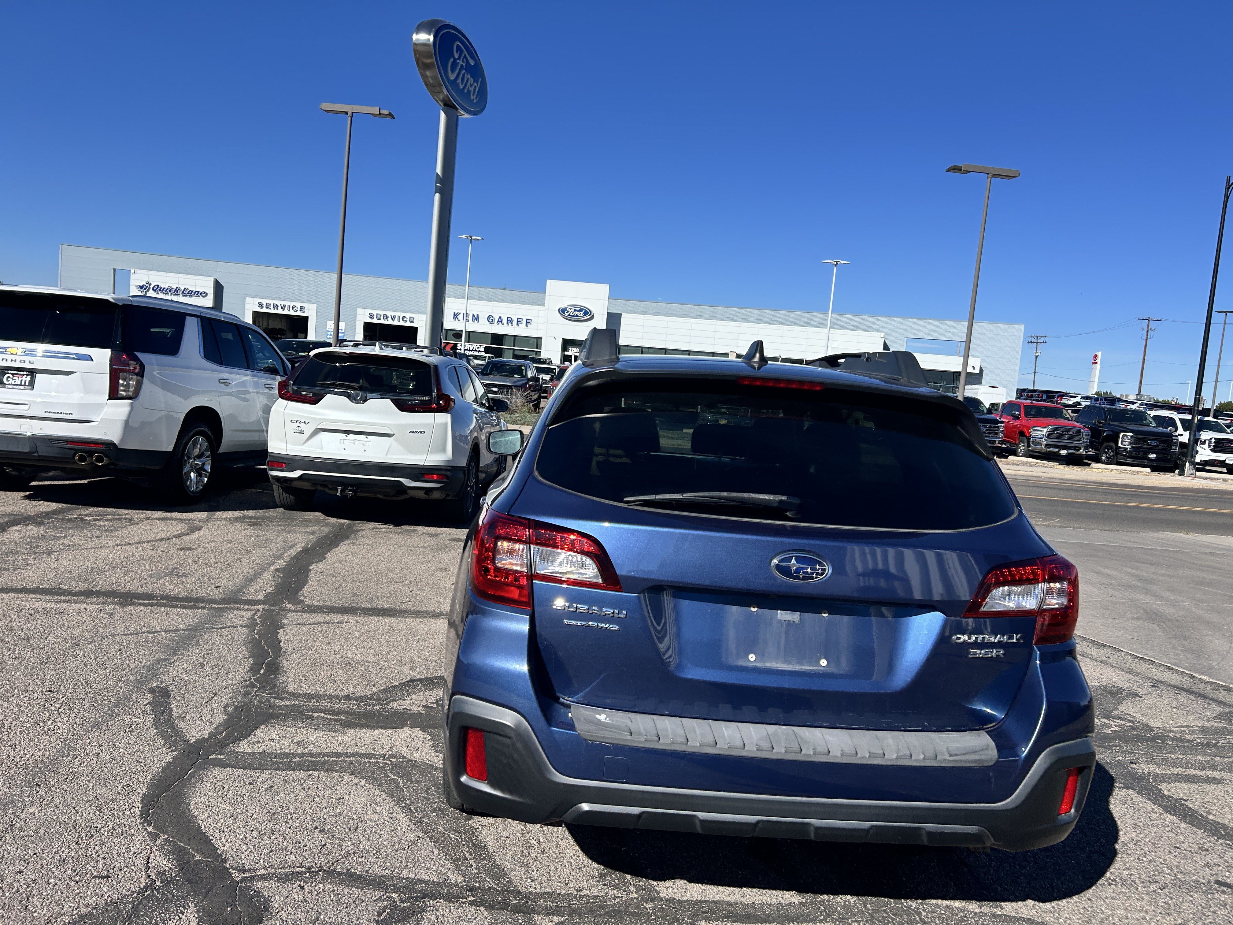 Used 2019 Subaru Outback 3.6R Limited AWD/4WD image 4