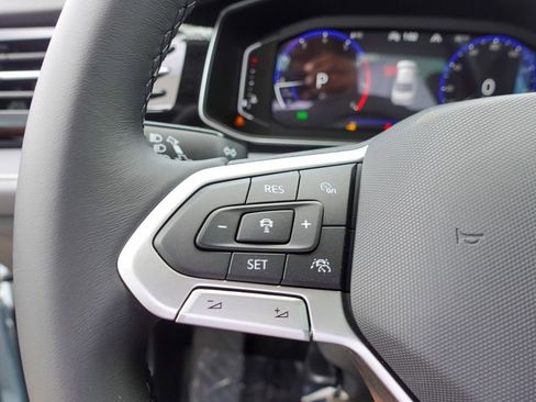 New 2025 Volkswagen Jetta SEL image 17