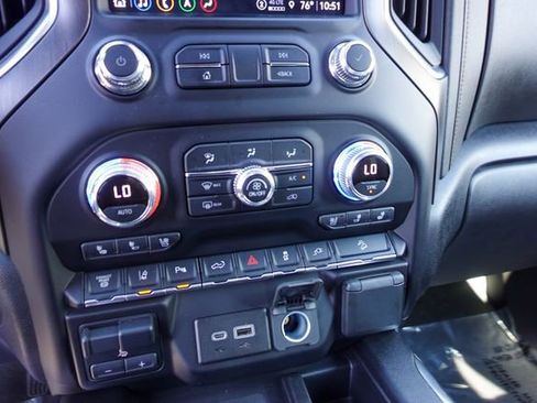Used 2022 GMC Sierra 2500 AT4 w/ AT4 Premium Plus Package AWD/4WD image 22