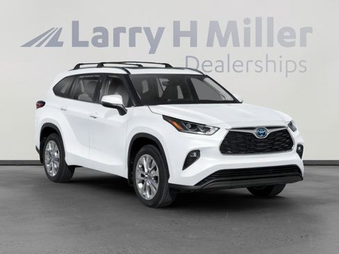 New 2026 Toyota Highlander Limited image 9