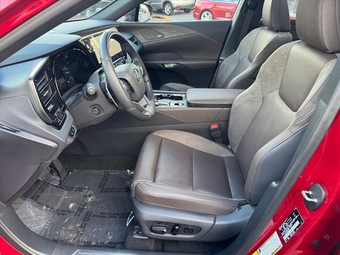 Used 2025 Lexus RX 450h 450h+ Luxury w/ Convenience Package image 6