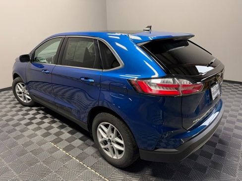 Used 2023 Ford Edge SEL w/ Convenience Package image 12