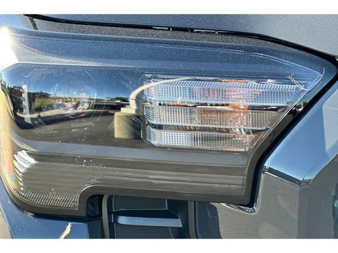 New 2026 Toyota Tacoma SR5 image 28