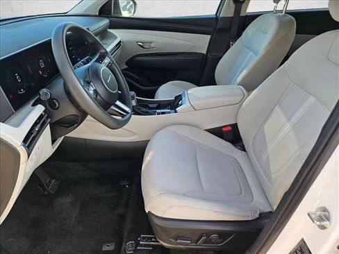 Used 2025 Hyundai Tucson SEL AWD/4WD image 15