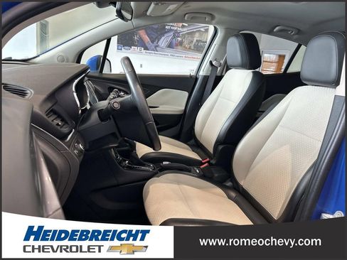 Used 2017 Buick Encore Preferred image 14