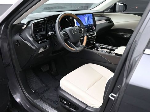 Used 2024 Lexus RX 350 Premium w/ Accessory Package (Z1) FWD image 2