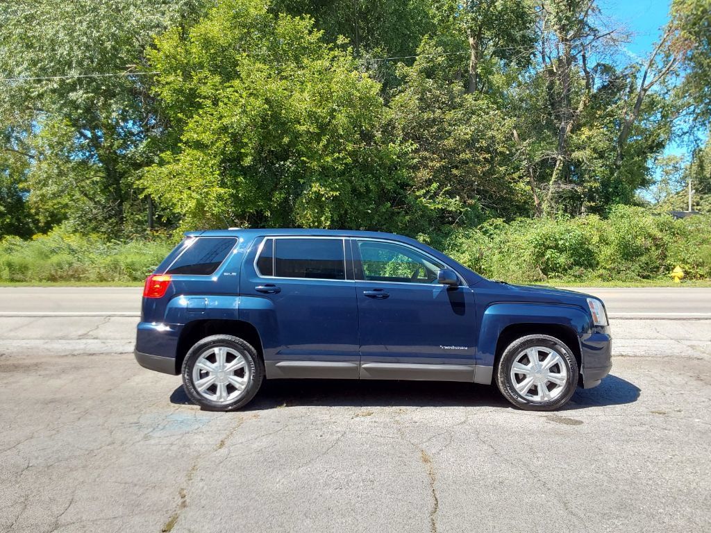 Used 2017 GMC Terrain SLE FWD image 4