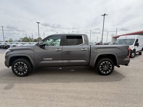 Used 2024 Toyota Tundra Limited image 27