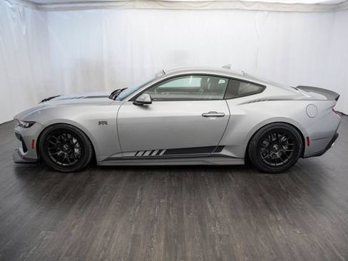 Used 2024 Ford Mustang GT Premium RWD image 7