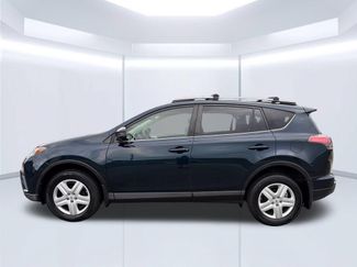 Used 2017 Toyota RAV4 LE w/ All Weather Liner Package AWD/4WD video 2