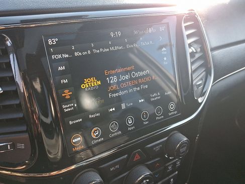 Used 2021 Jeep Grand Cherokee High Altitude image 18