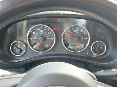 Used 2012 Jeep Wrangler Sahara w/ Dual Top Group AWD/4WD image 18
