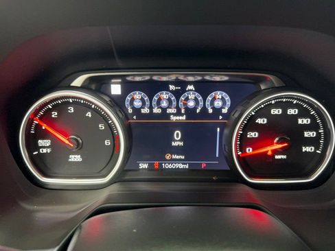 Used 2021 Chevrolet Tahoe High Country image 13