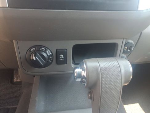 Used 2019 Nissan Frontier SV AWD/4WD image 19