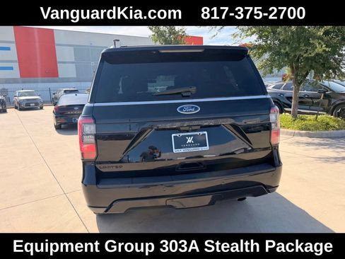 Used 2021 Ford Expedition Limited AWD/4WD image 3