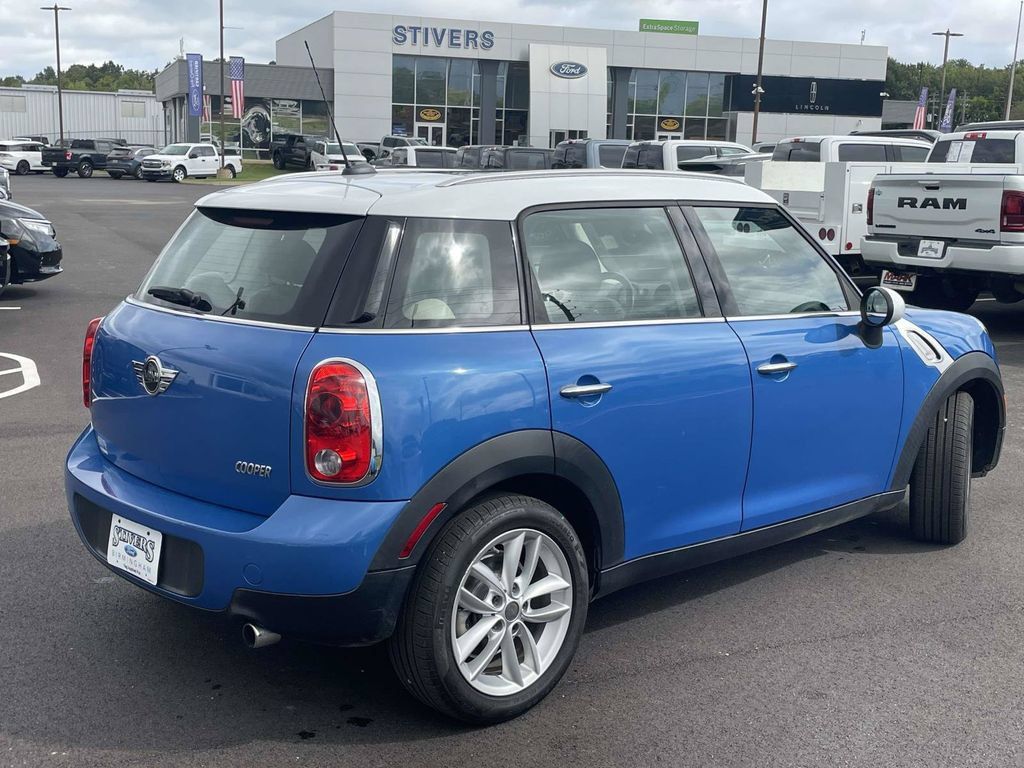 Used 2013 MINI Cooper Countryman FWD image 3