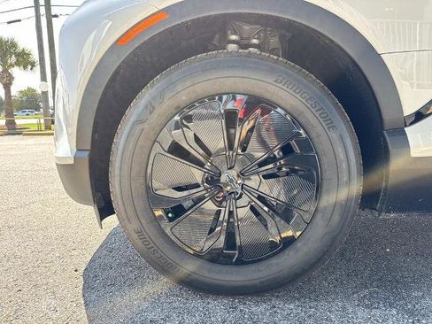 New 2026 Chevrolet Blazer EV LT image 4