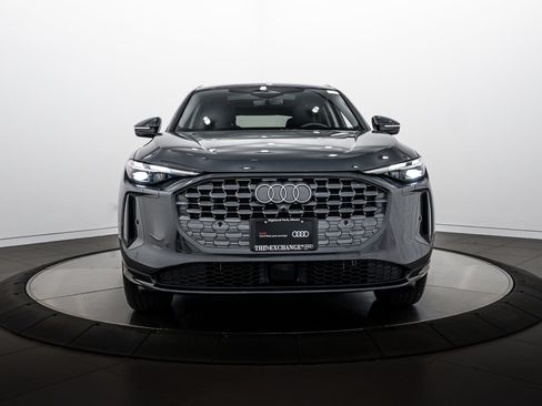 Certified 2025 Audi Q5 Premium w/ Convenience Package image 25