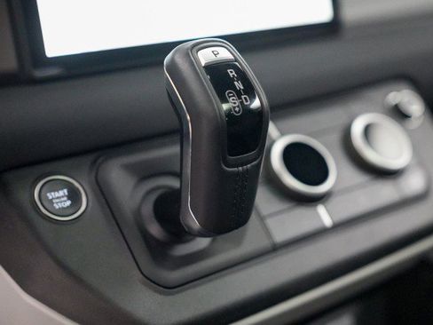 Used 2023 Land Rover Defender 90 X-Dynamic SE image 26