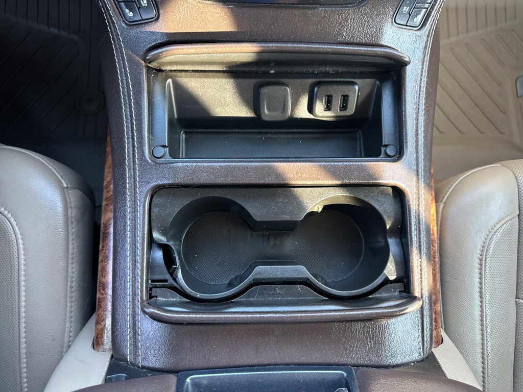 Used 2019 Chevrolet Suburban Premier AWD/4WD image 7