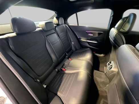 Used 2023 Mercedes-Benz C 300 4MATIC Sedan image 20