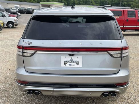 Used 2023 Lincoln Aviator Reserve w/ Equipment Group 201A RWD image 4