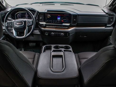 Used 2024 GMC Sierra 1500 Elevation image 34