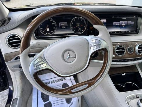 Used 2016 Mercedes-Benz S 550 4MATIC Sedan w/ Premium Package image 7