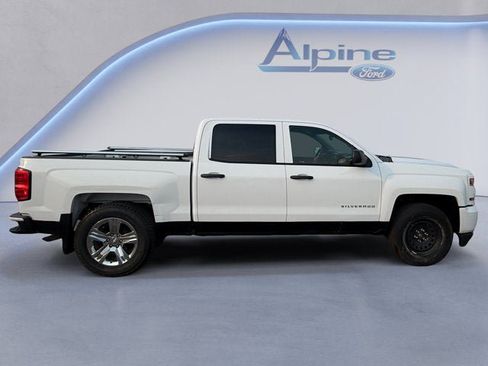 Used 2018 Chevrolet Silverado 1500 Custom w/ Custom Value Package AWD/4WD image 6